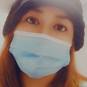 Meet your Posher, Monique